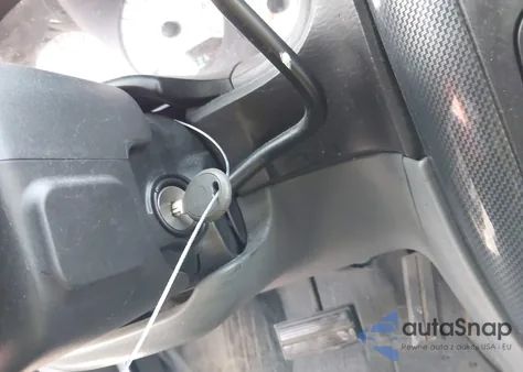 2005 Dodge Grand Caravan Sxt from USA, damaged, VIN 2D4GP44L85R514409